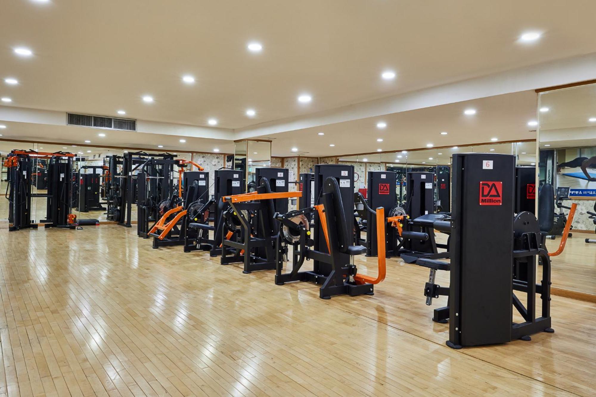 Osaek Greenyard Hotel Янъян Экстерьер фото