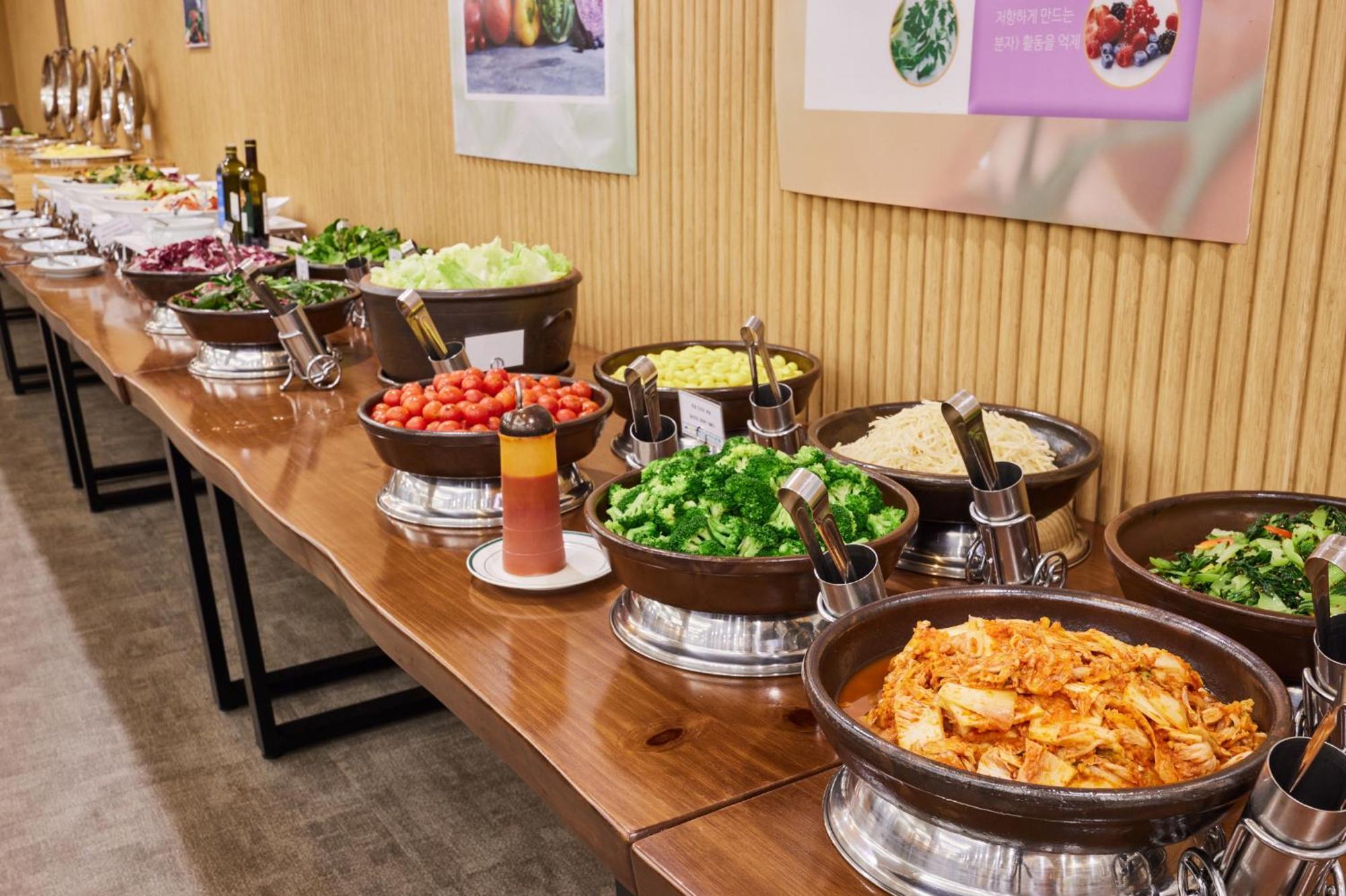 Osaek Greenyard Hotel Янъян Экстерьер фото