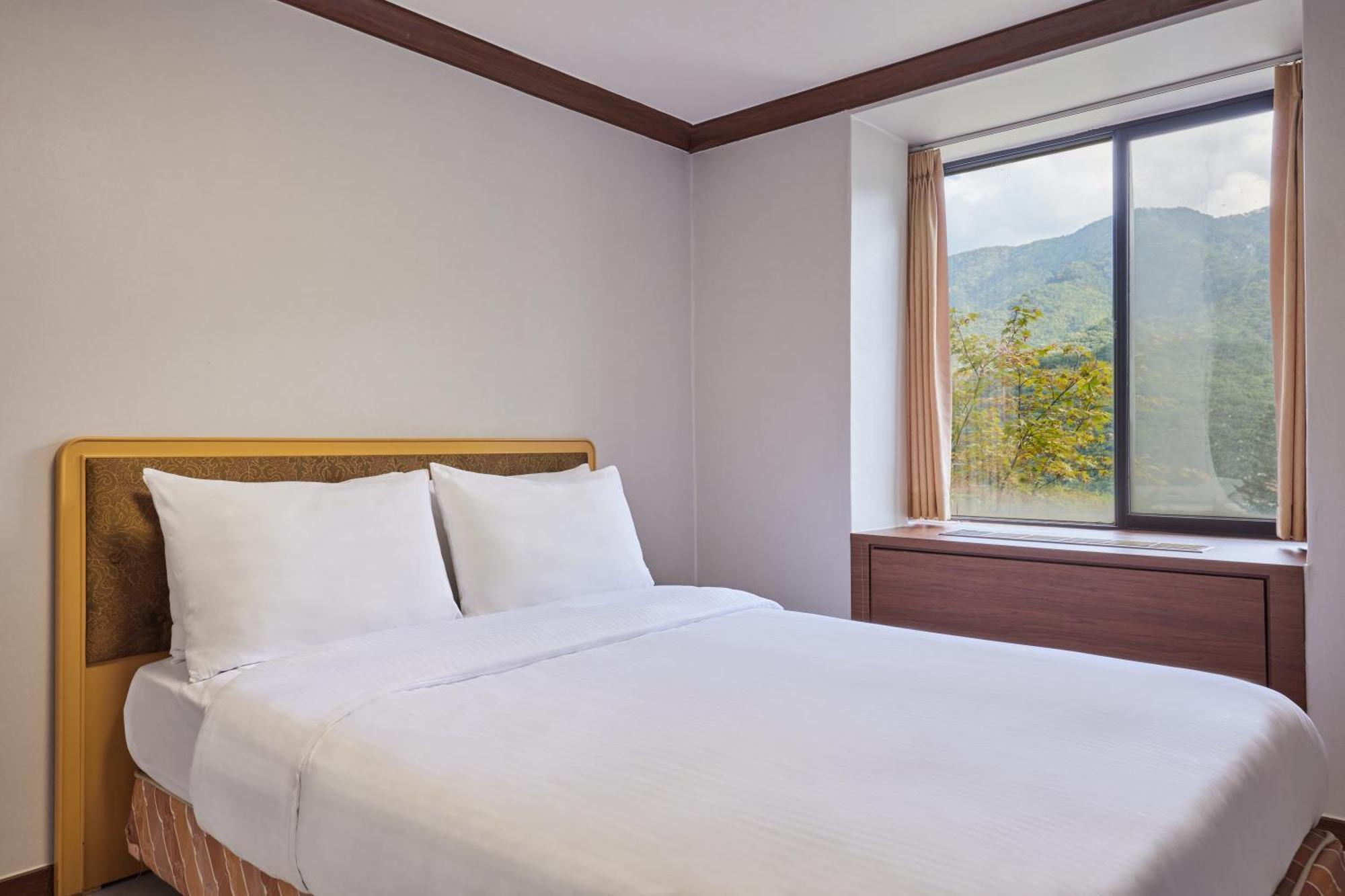 Osaek Greenyard Hotel Янъян Номер фото